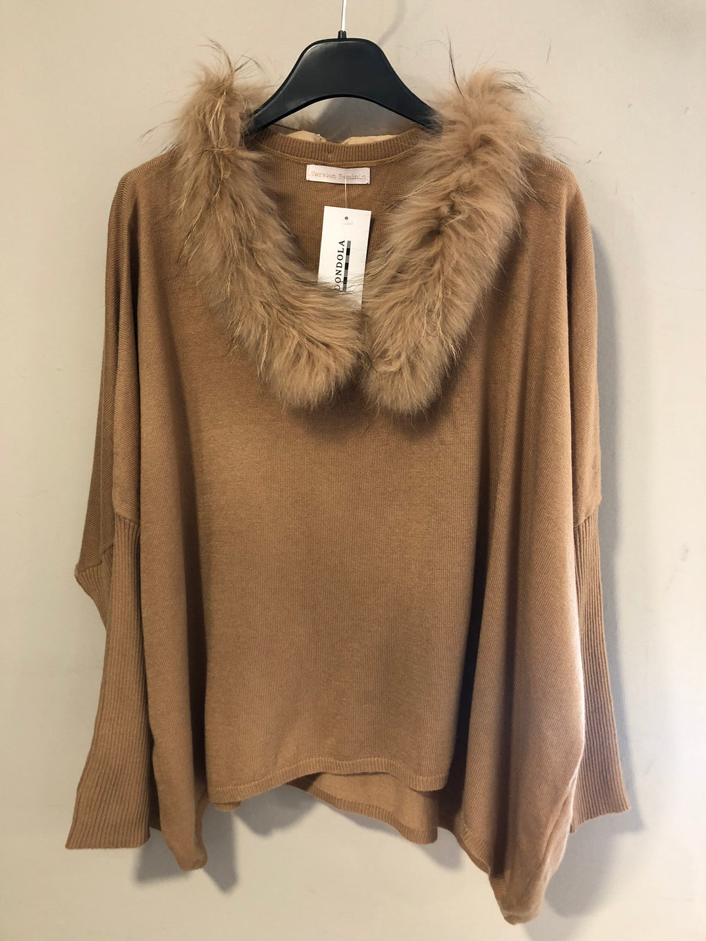 Jersey estilo poncho cuello pelo DONDOLA