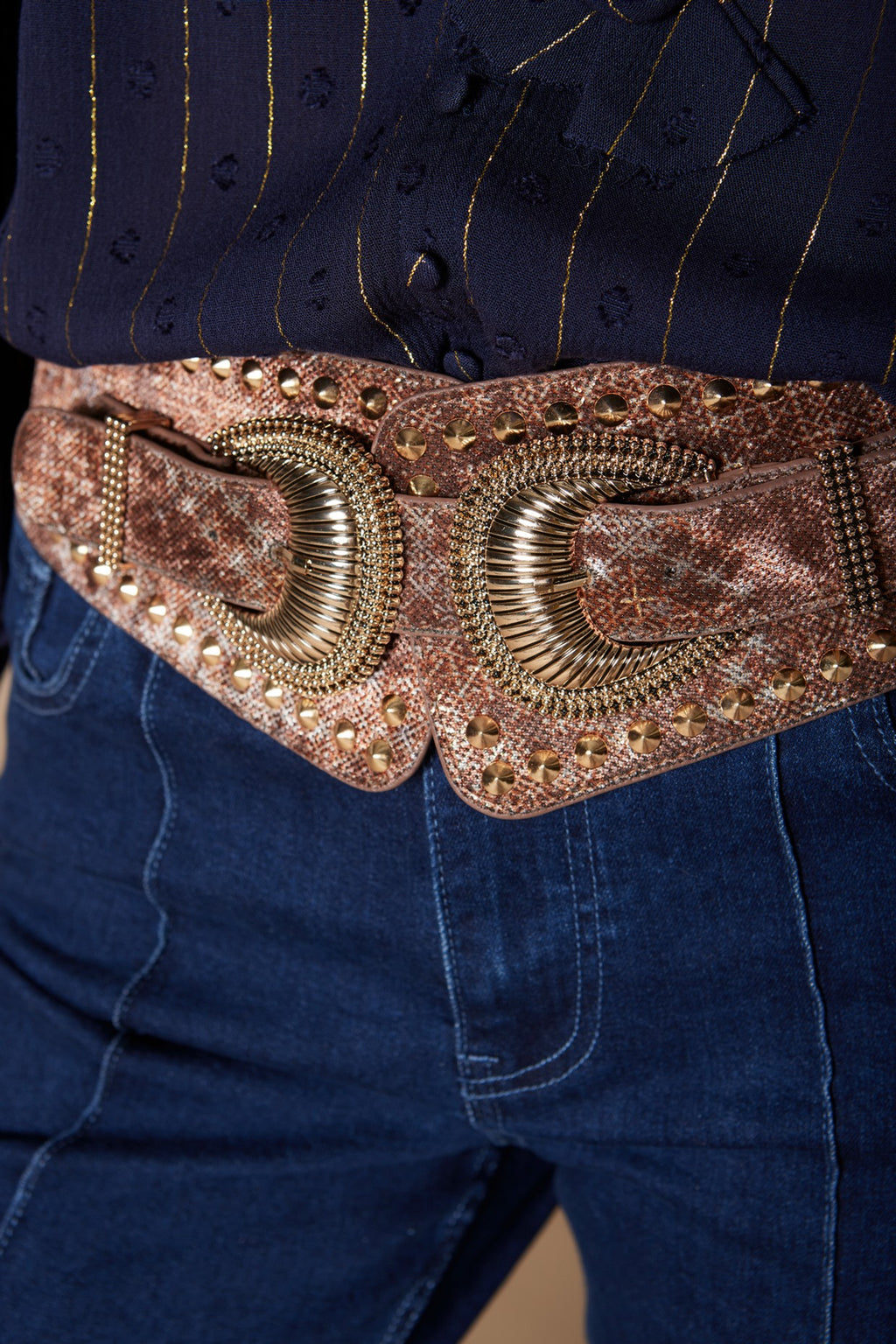 Cinturón fajín de tachas doble hebilla “MEISÏE”