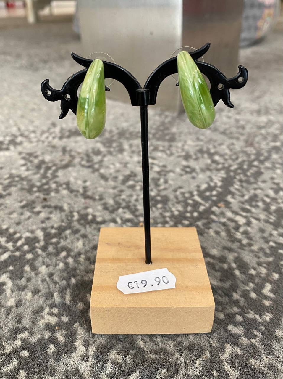 Pendientes gota efecto nacarado DONDOLA