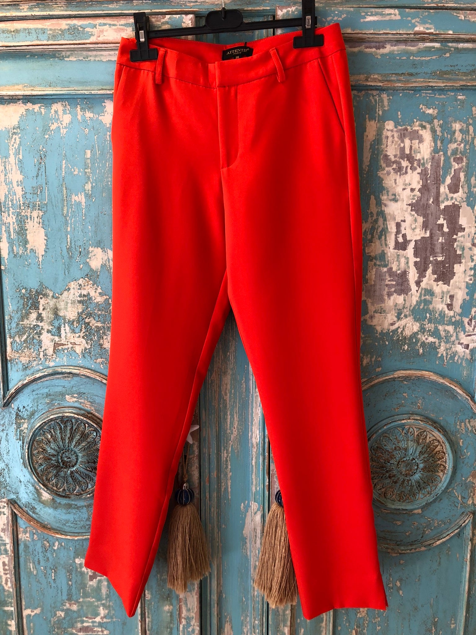 Pantalón tobillero tiro medio con bolsillos DONDOLA