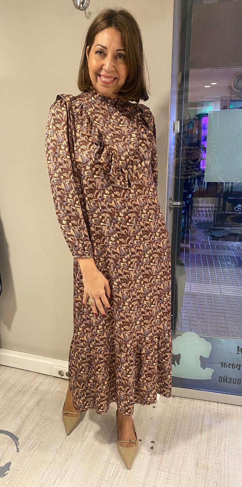 Vestido satinado tonos tierra volante frontal DONDOLA