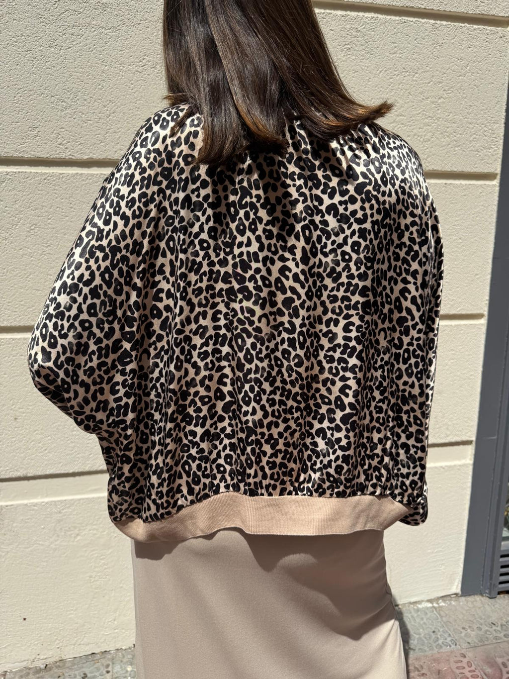 Bomber satinada animal print DONDOLA