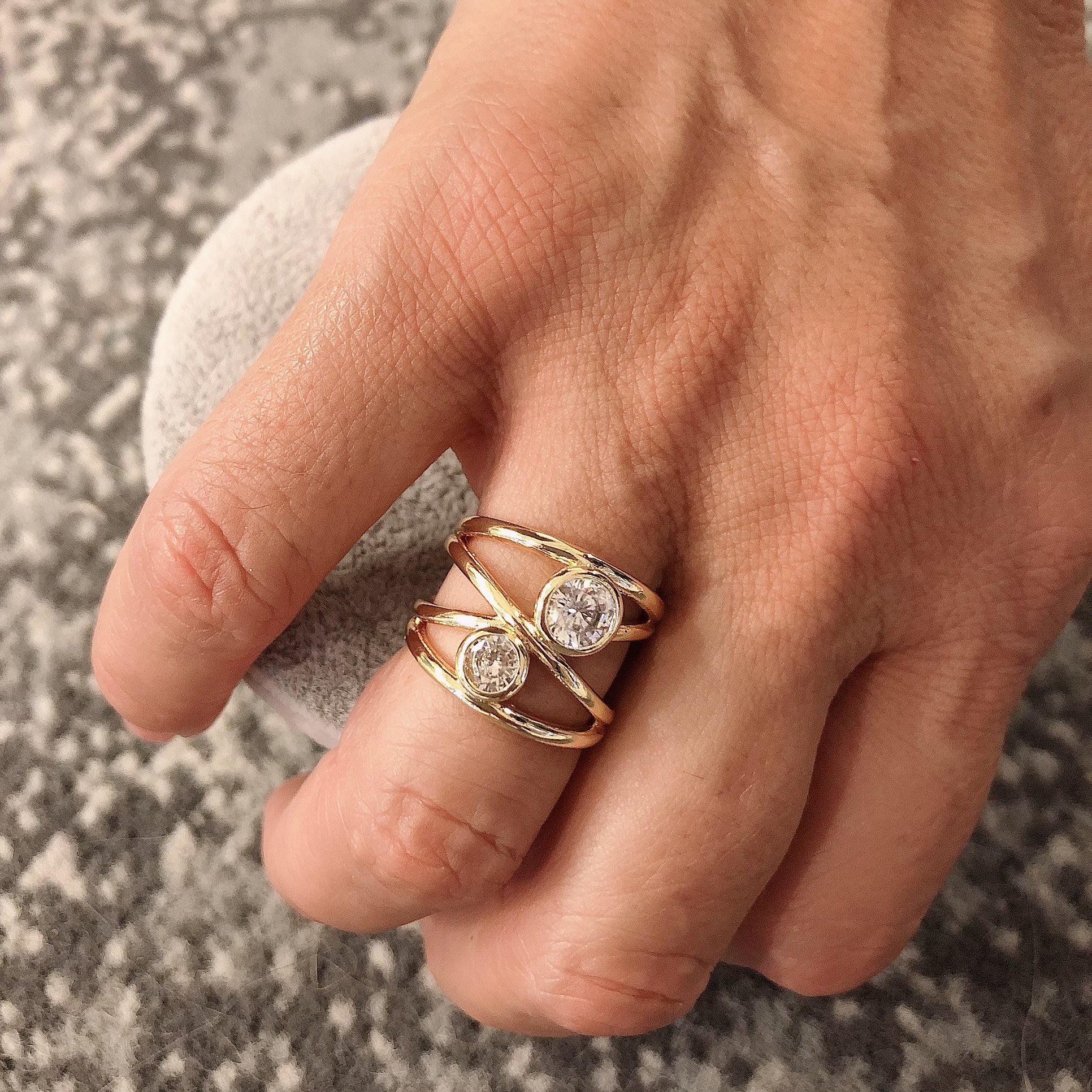 Anillo cristales enlazados “Alibey”