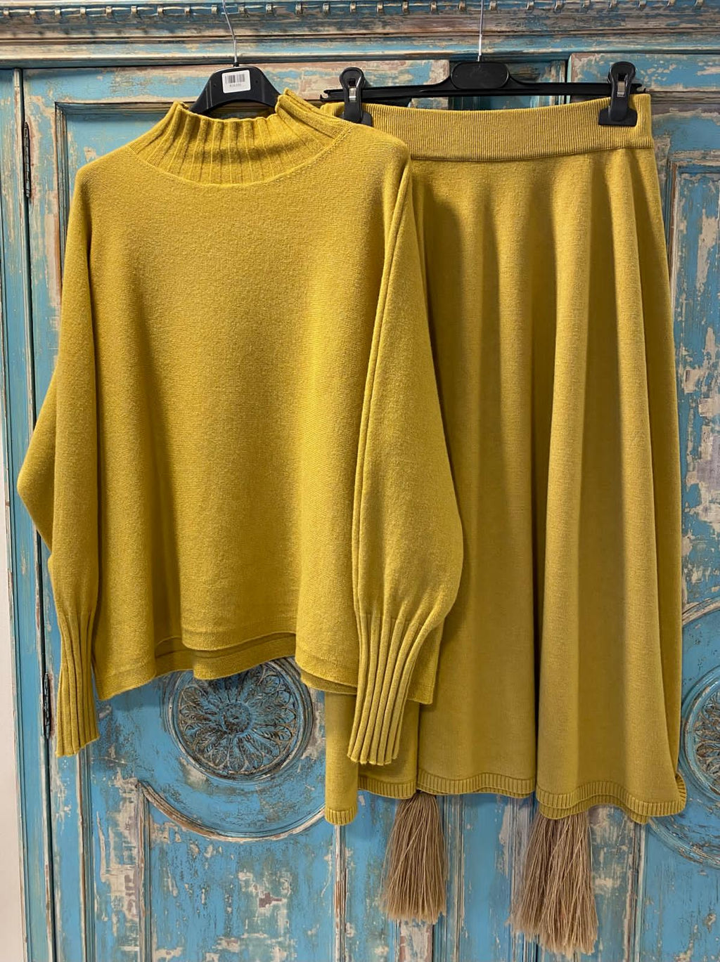 Falda punto de vuelo color mostaza DONDOLA