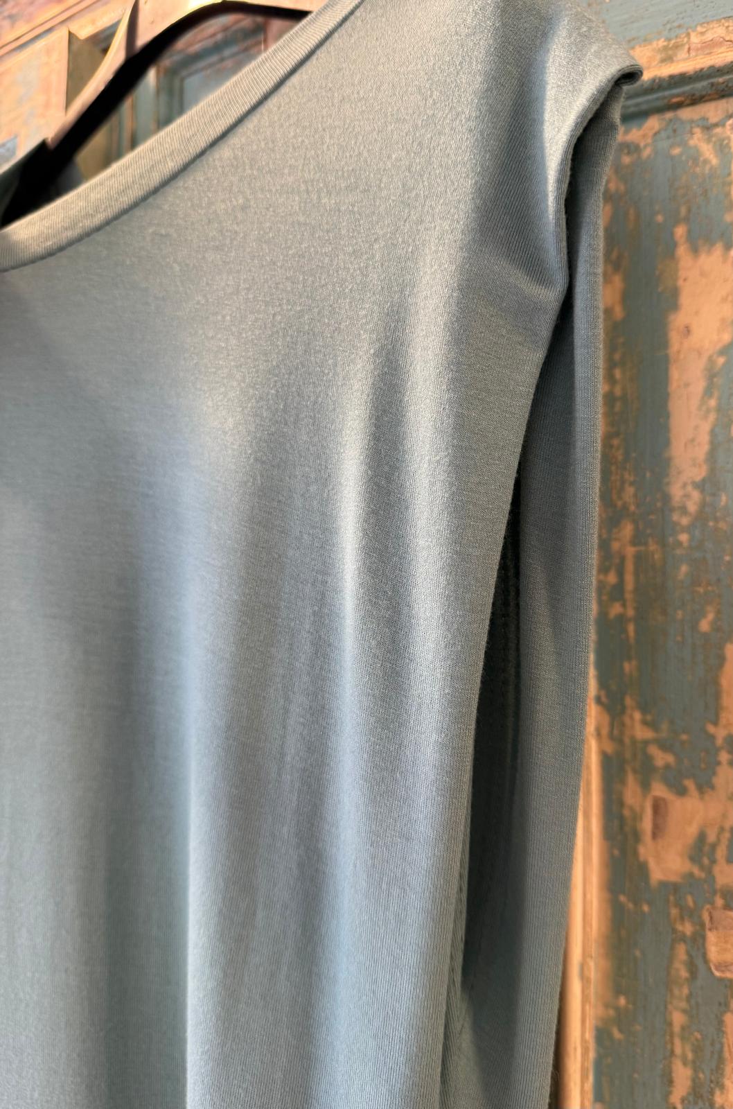 Vestido punto básico corte recto efecto hombrera DONDOLA