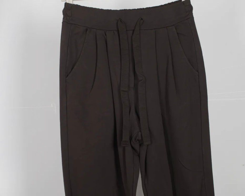 Pantalón Marrón de Pinzas Mujer - Algodón Elástico Premium | Dondola