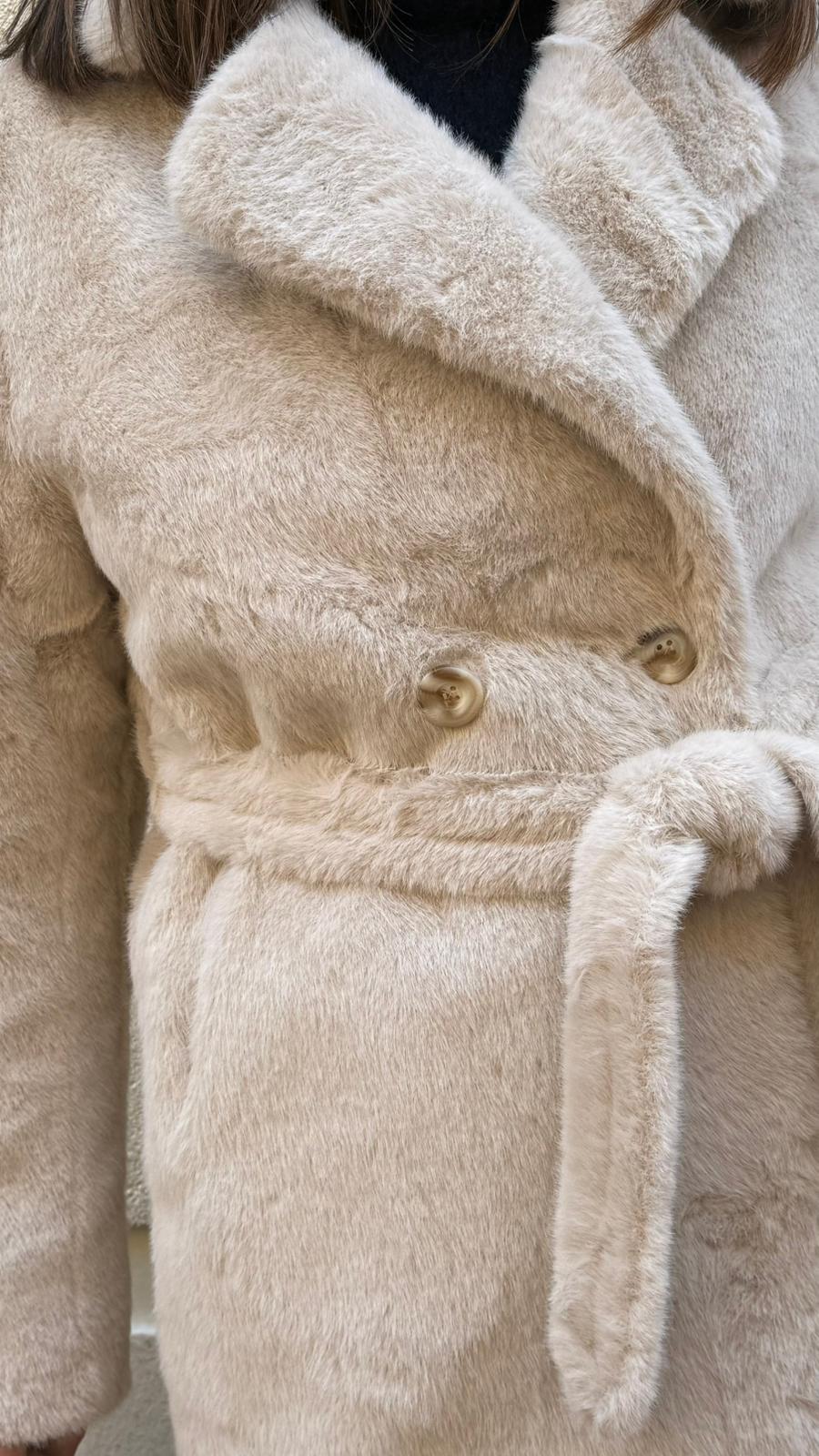 Chaquetón Batín Efecto Visón Rasado - Pelo Premium con Cinturón | Dondola