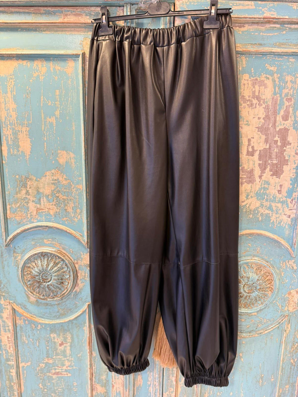 Pantalones Jogger Efecto Poli Piel Chocolate