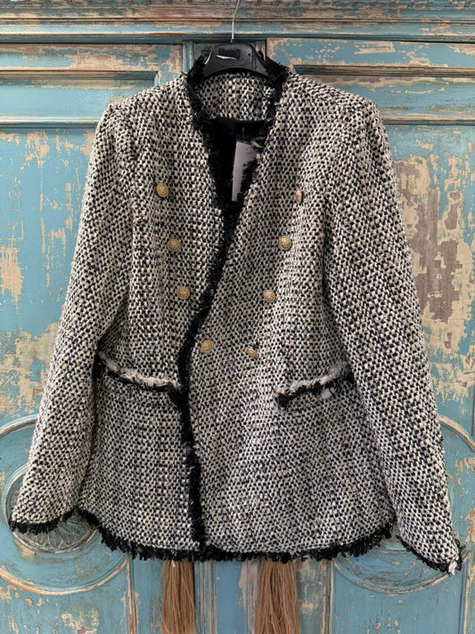 Blazer Tweed con Flecos y Botones Dorados