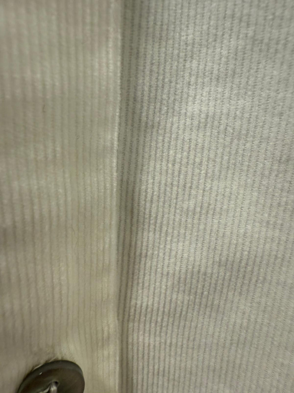 Chaqueta Blanca con Cuello Fruncido - 95% Algodón 5% Elastano