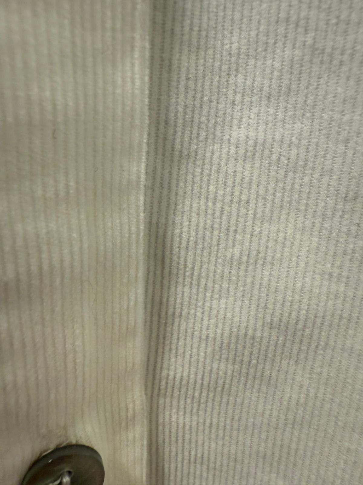 Chaqueta Blanca con Cuello Fruncido - 95% Algodón 5% Elastano