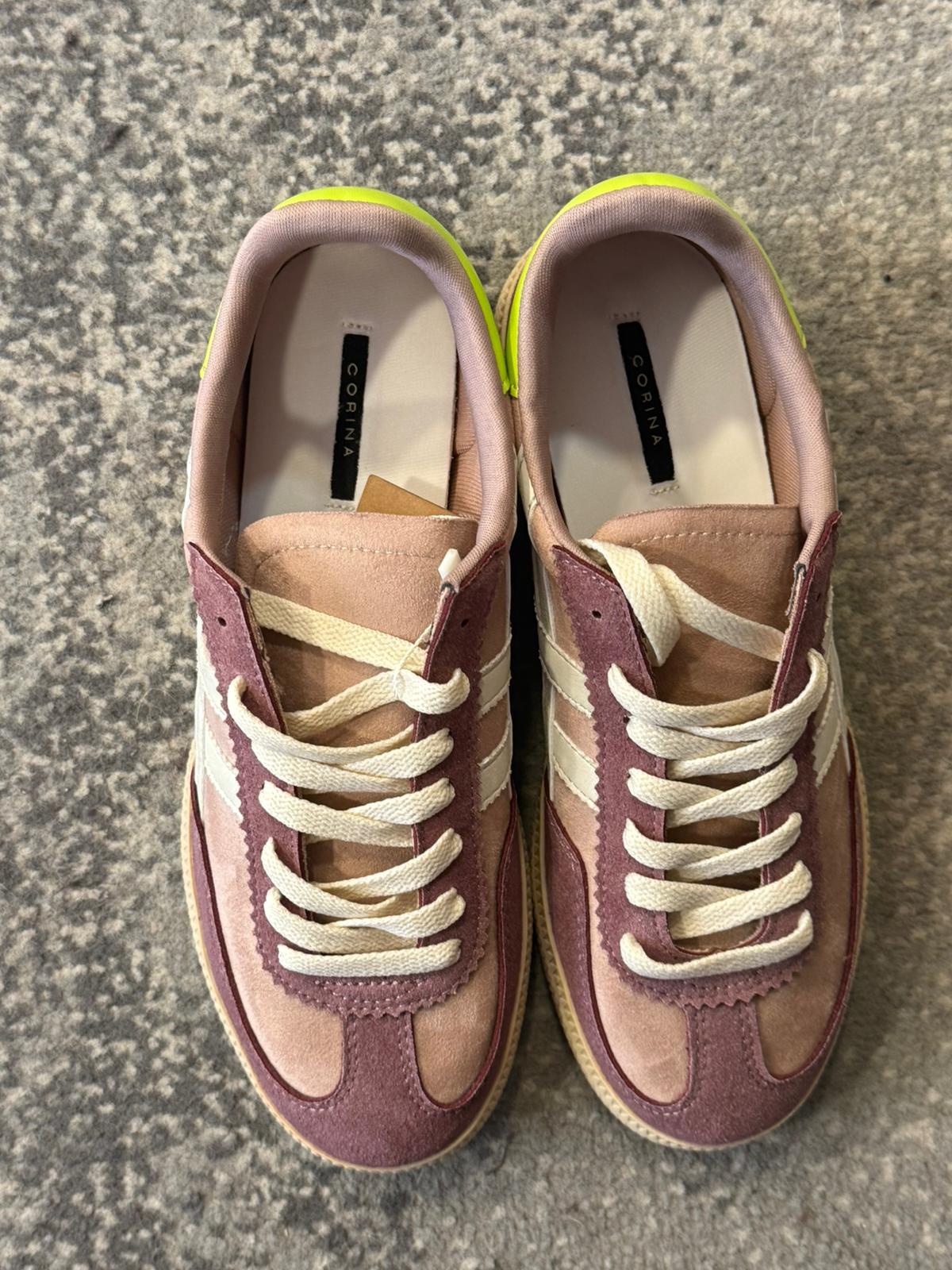 Zapatillas Deportivas Retro Rosa y Malva - Estilo Vintage Casual