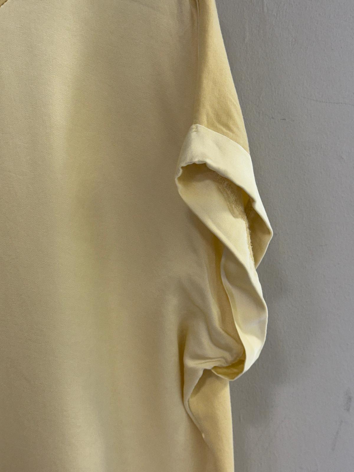 Camiseta Oversize Satinada Cuello Redondo