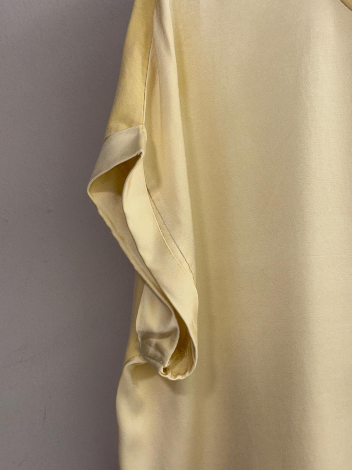 Camiseta Oversize Satinada Cuello Redondo
