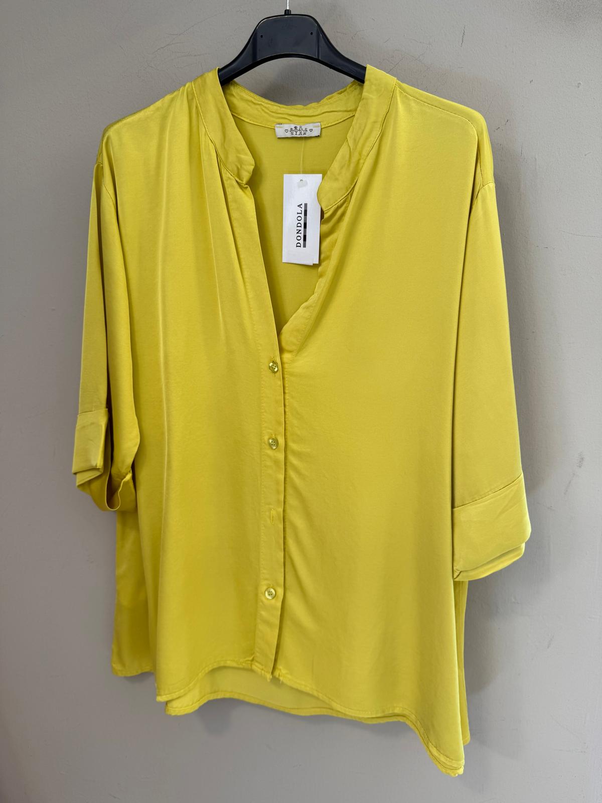 Camisa satinada cuello mao