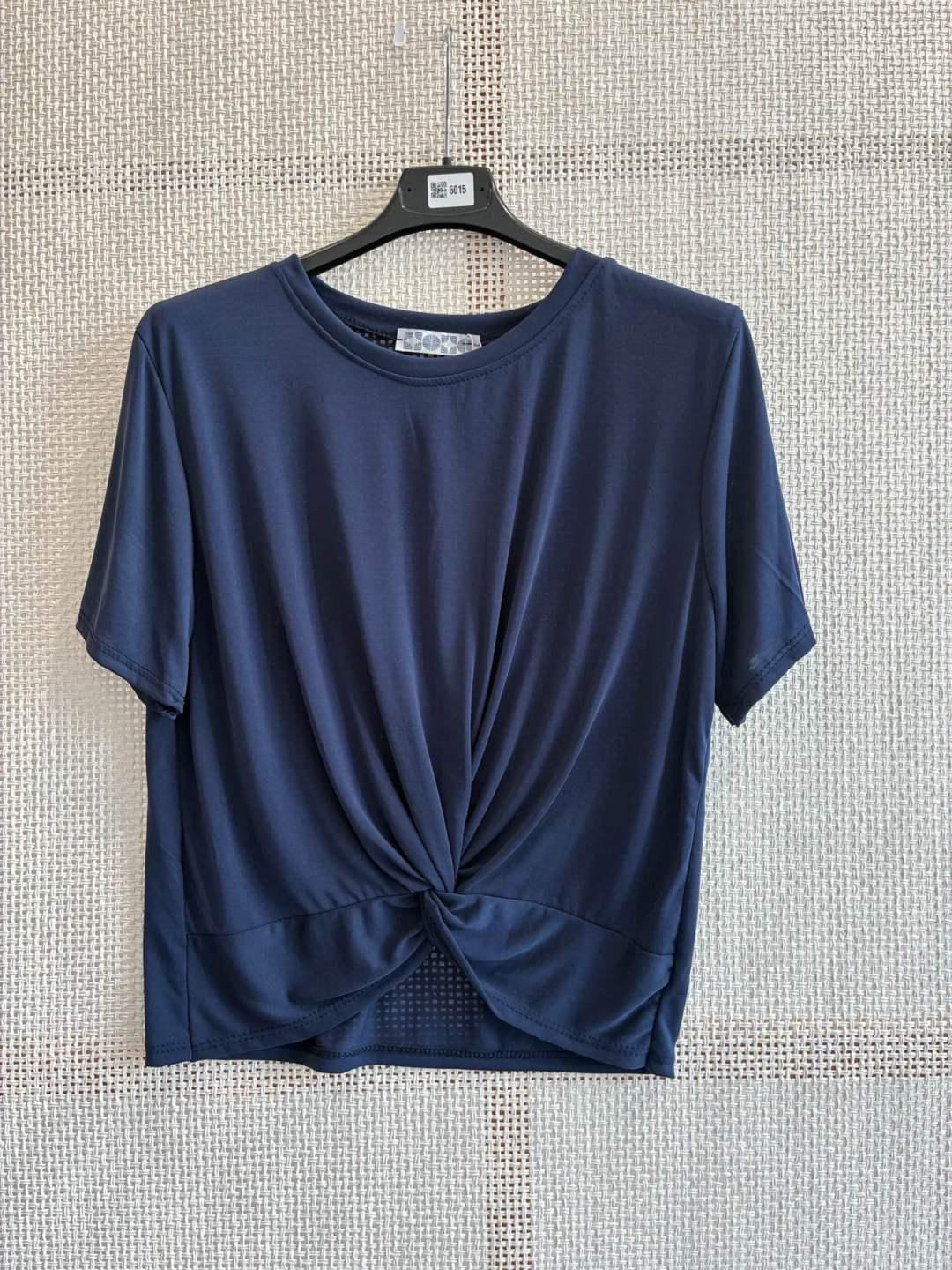 Camiseta Manga Corta con Nudo en Bajo