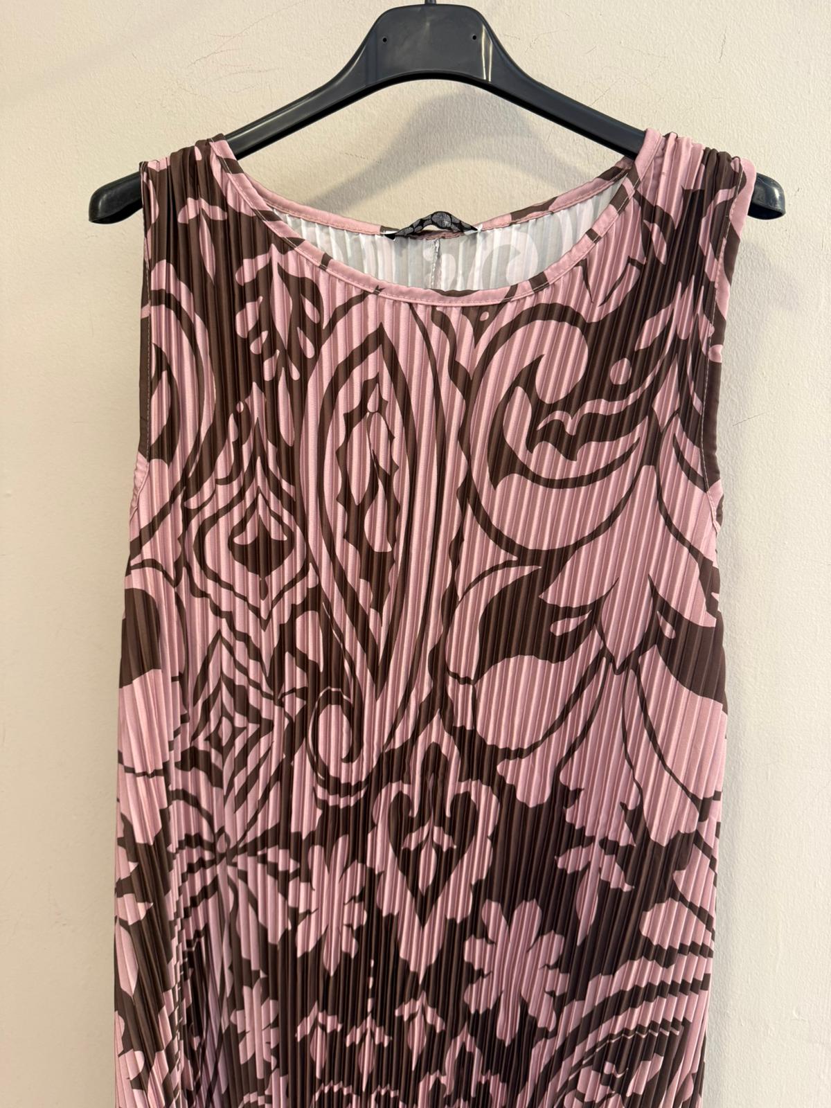 Vestido Plisado acabado cenefa