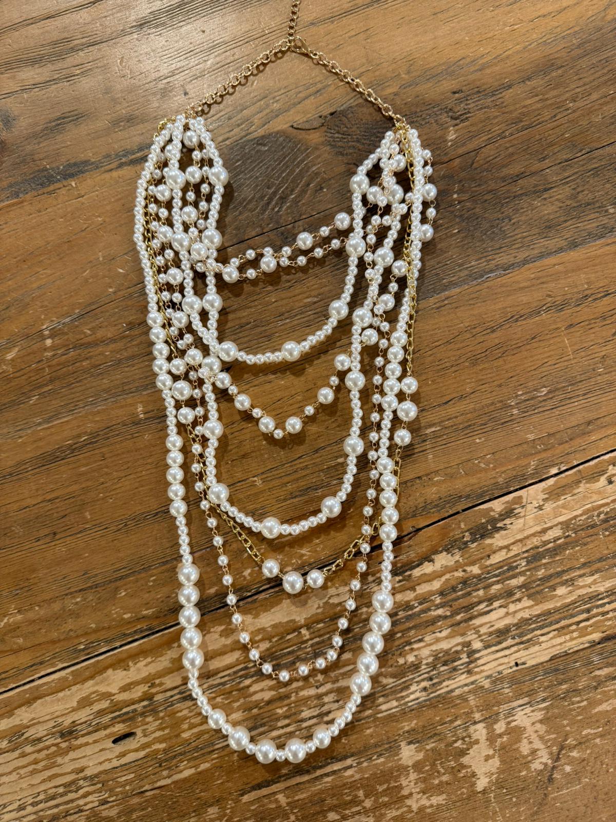 Collar Perlas y Cadena Multivuelta