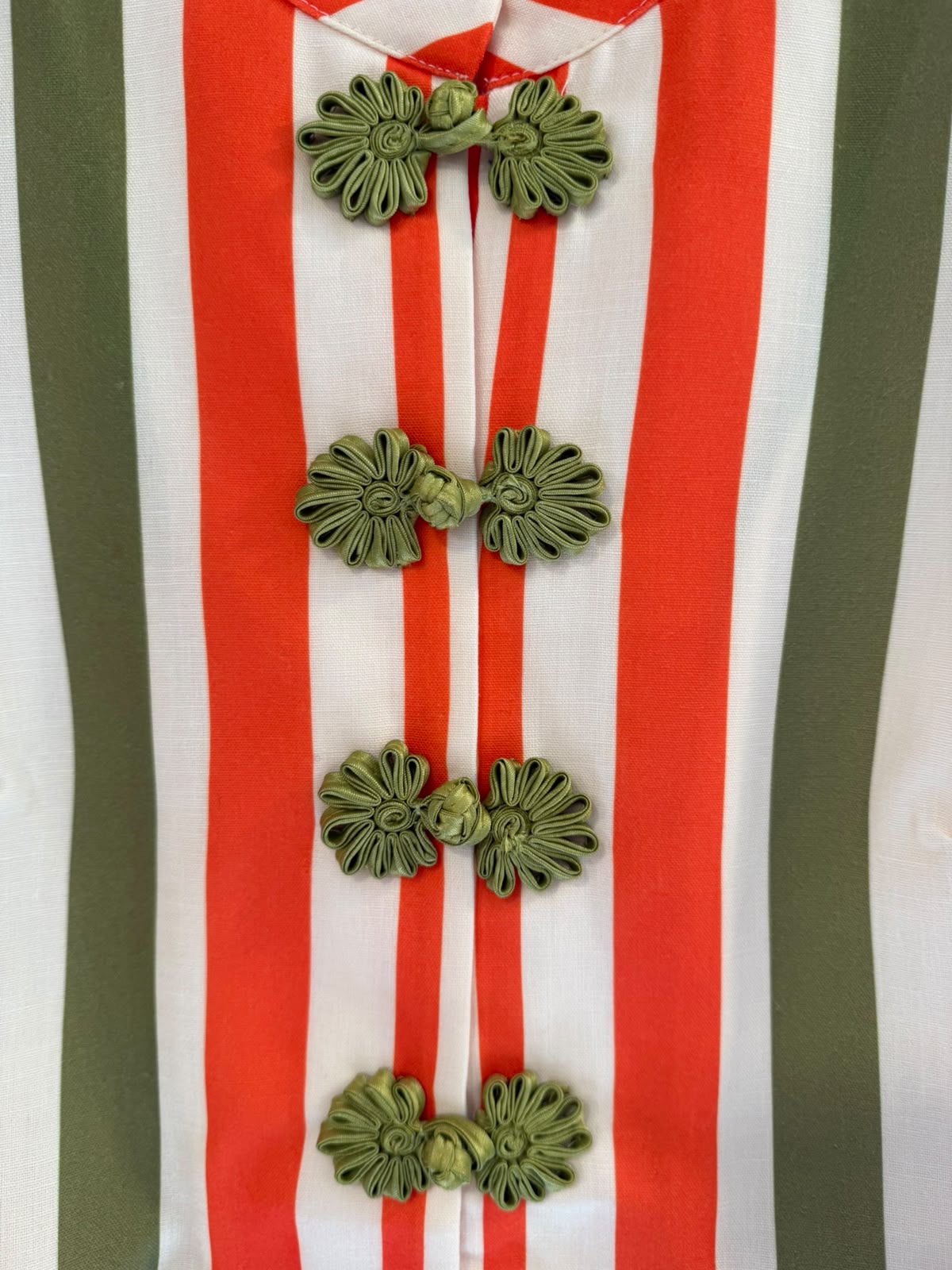 Chaleco rayas naranjas/verdes acabado peplum