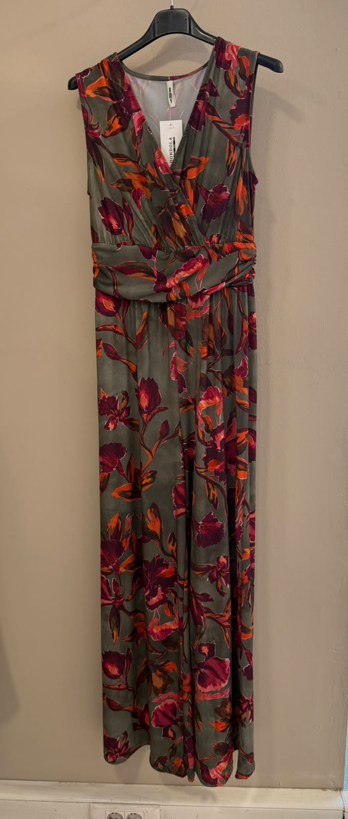 Mono drapeado cintura floral seda fría
