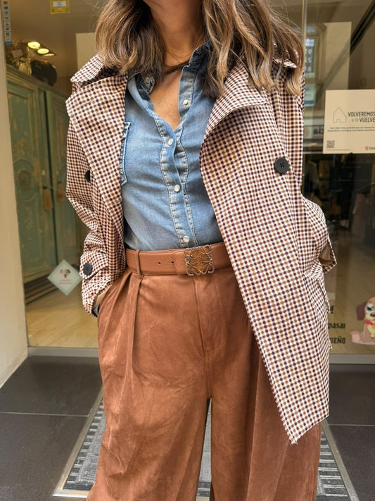 Gabardina corta de cuadros