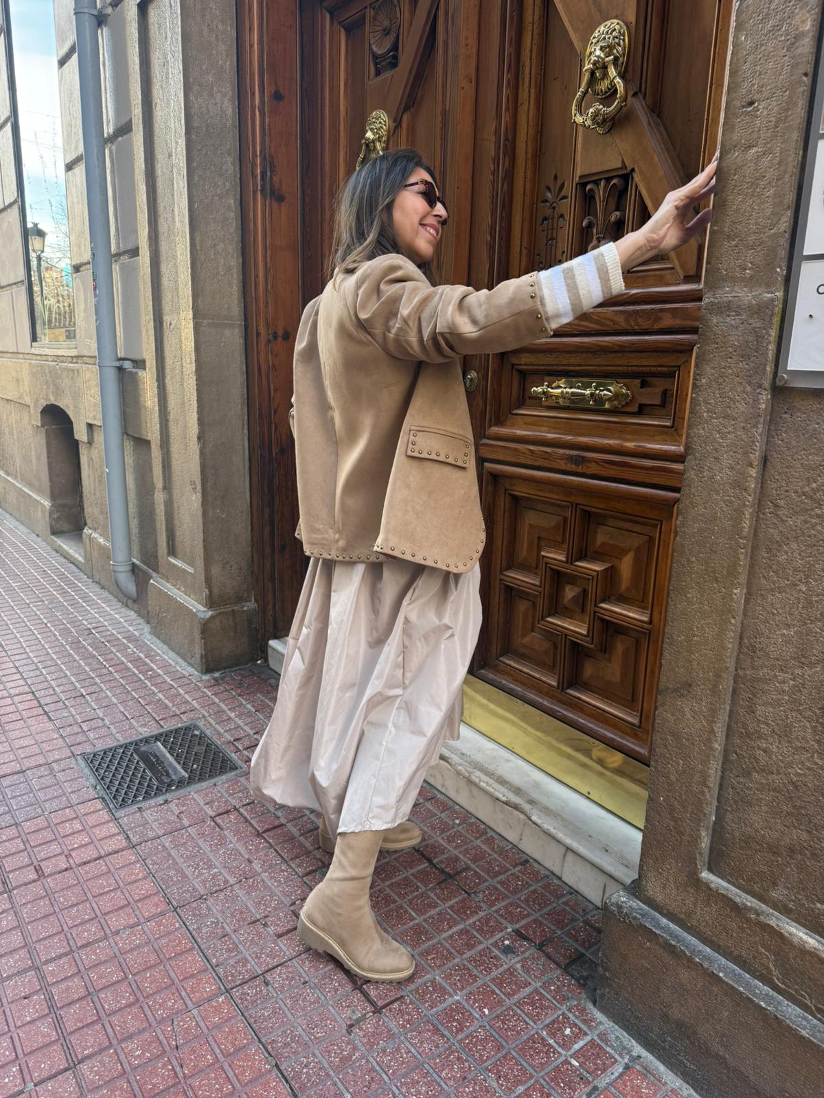Falda Telva