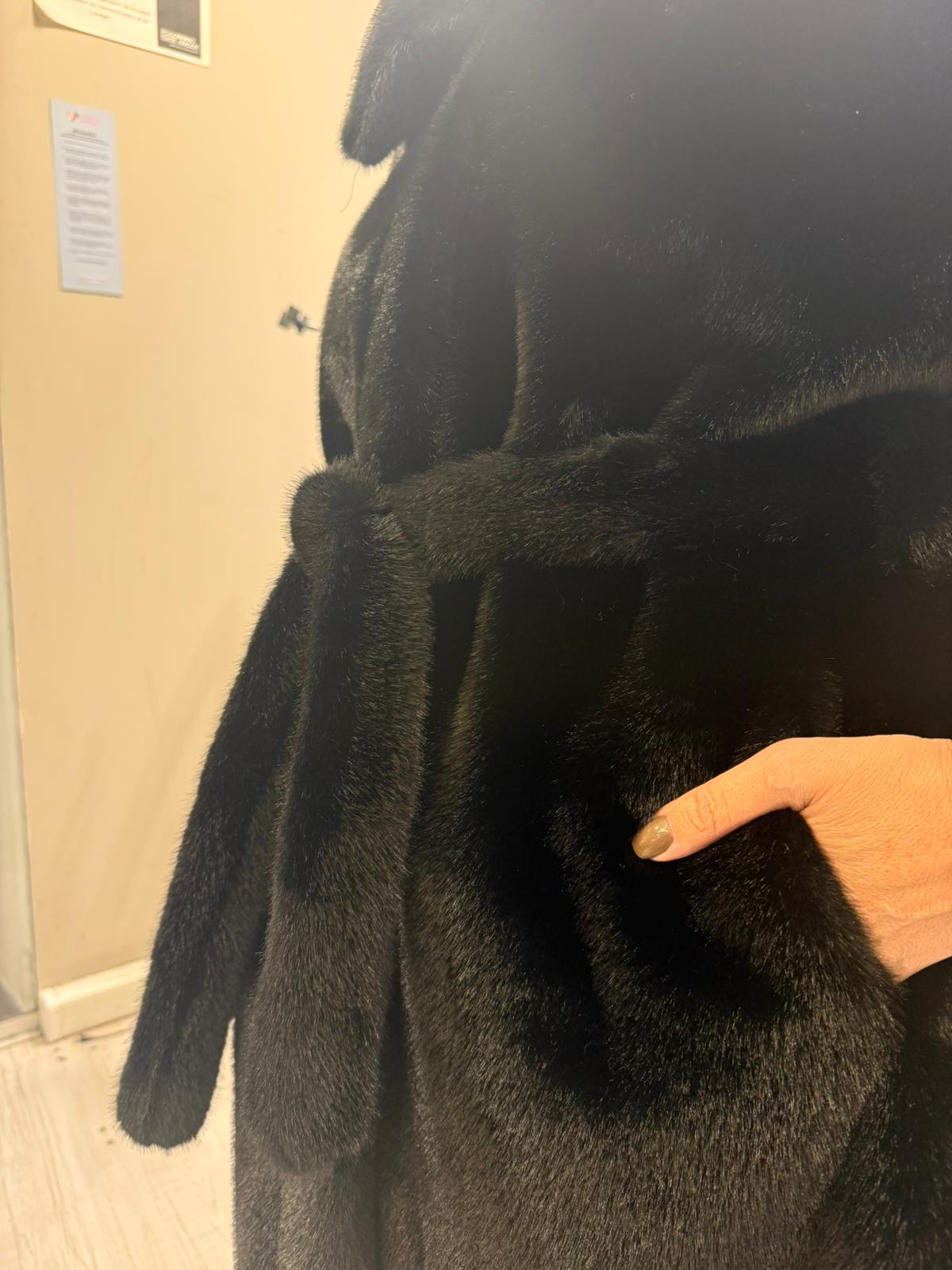 Abrigo Efecto Visón Negro - Pelo Sintético 100% Poliéster
