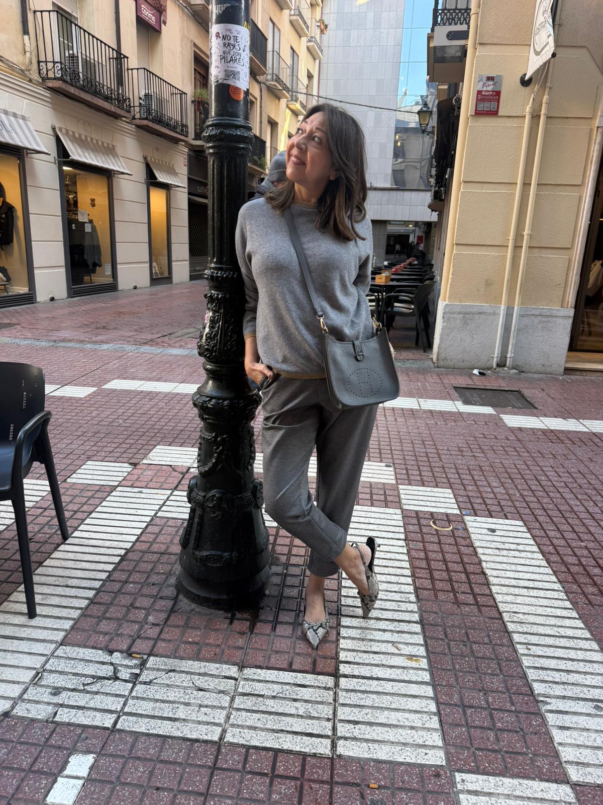 Pantalón de Vestir Elástico Mujer Talla L - Negro, Gris y Marrón