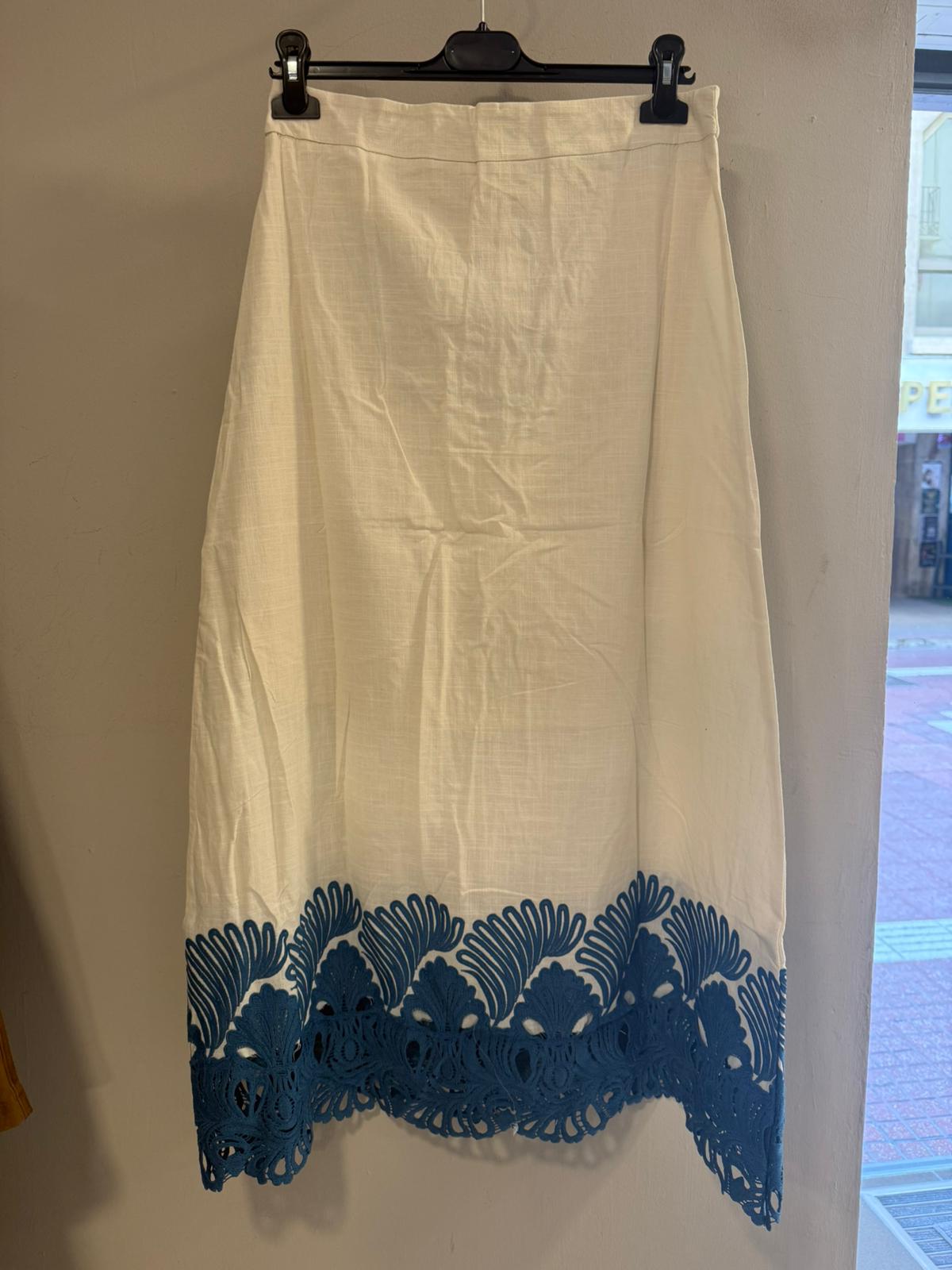 Conjunto Calpe - Top y Falda con Bordado Azul