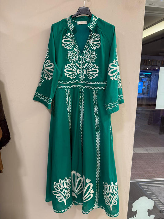 Vestido Midi Bordado Artesanal