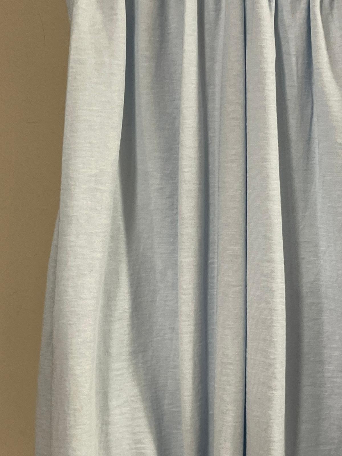 Blusa Blanca Fruncida con Elástico en Cintura