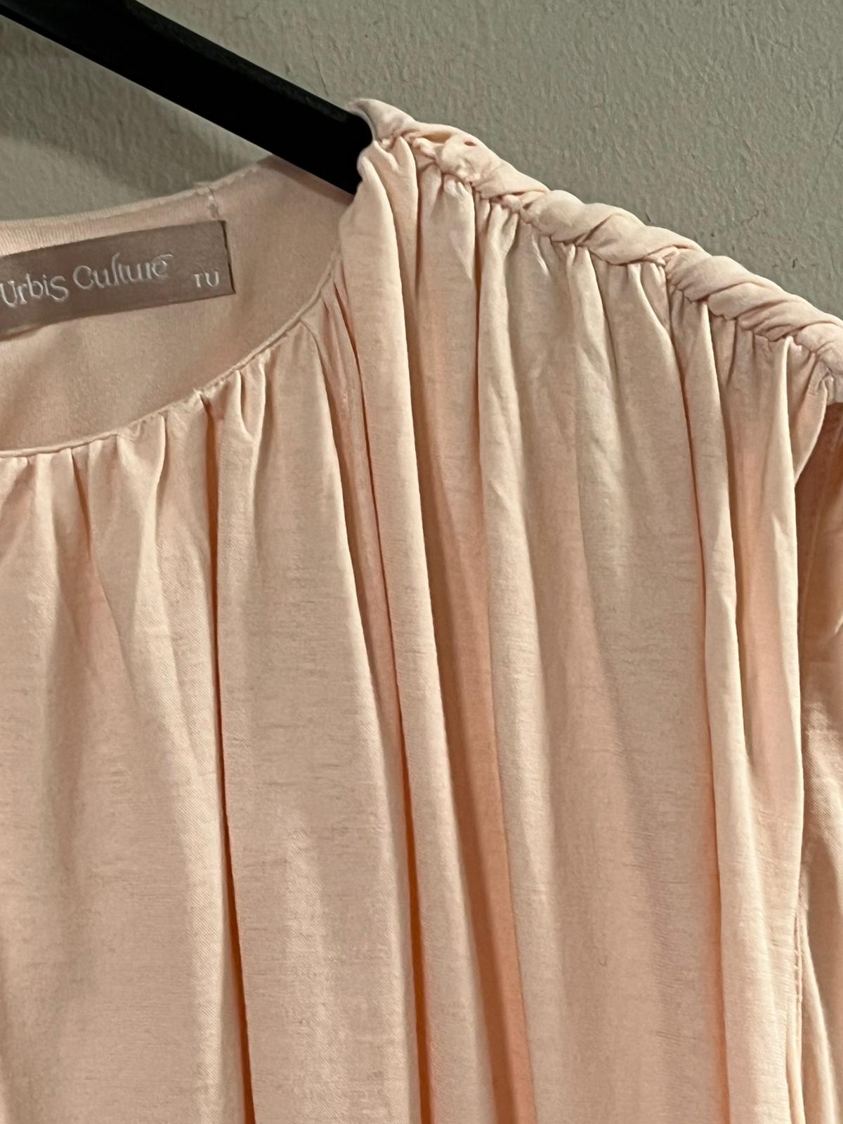 Blusa Blanca Fruncida con Elástico en Cintura