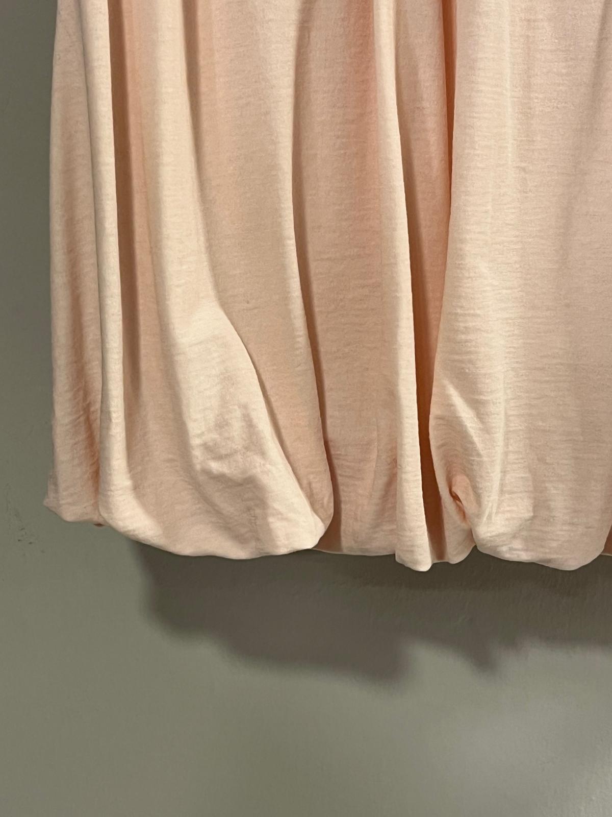Blusa Blanca Fruncida con Elástico en Cintura