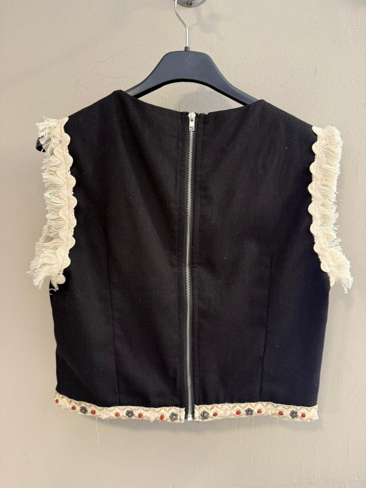 Conjunto top y Falda Midi Negro con Flecos y Bordado Artesanal