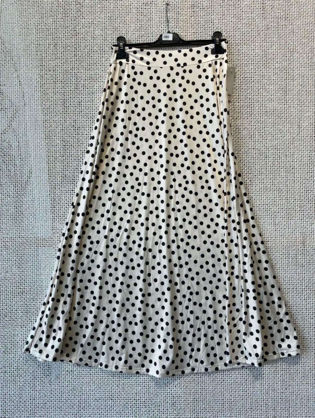 Falda Midi de Lunares en Punto Seda