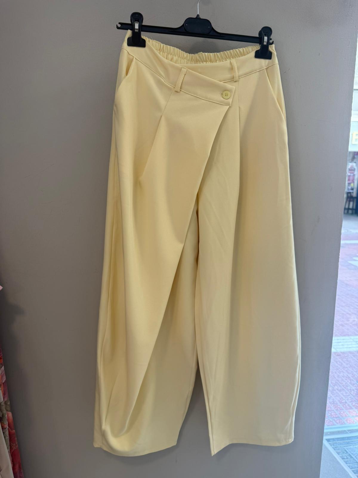 Pantalón Cruzado con Cintura Elástica