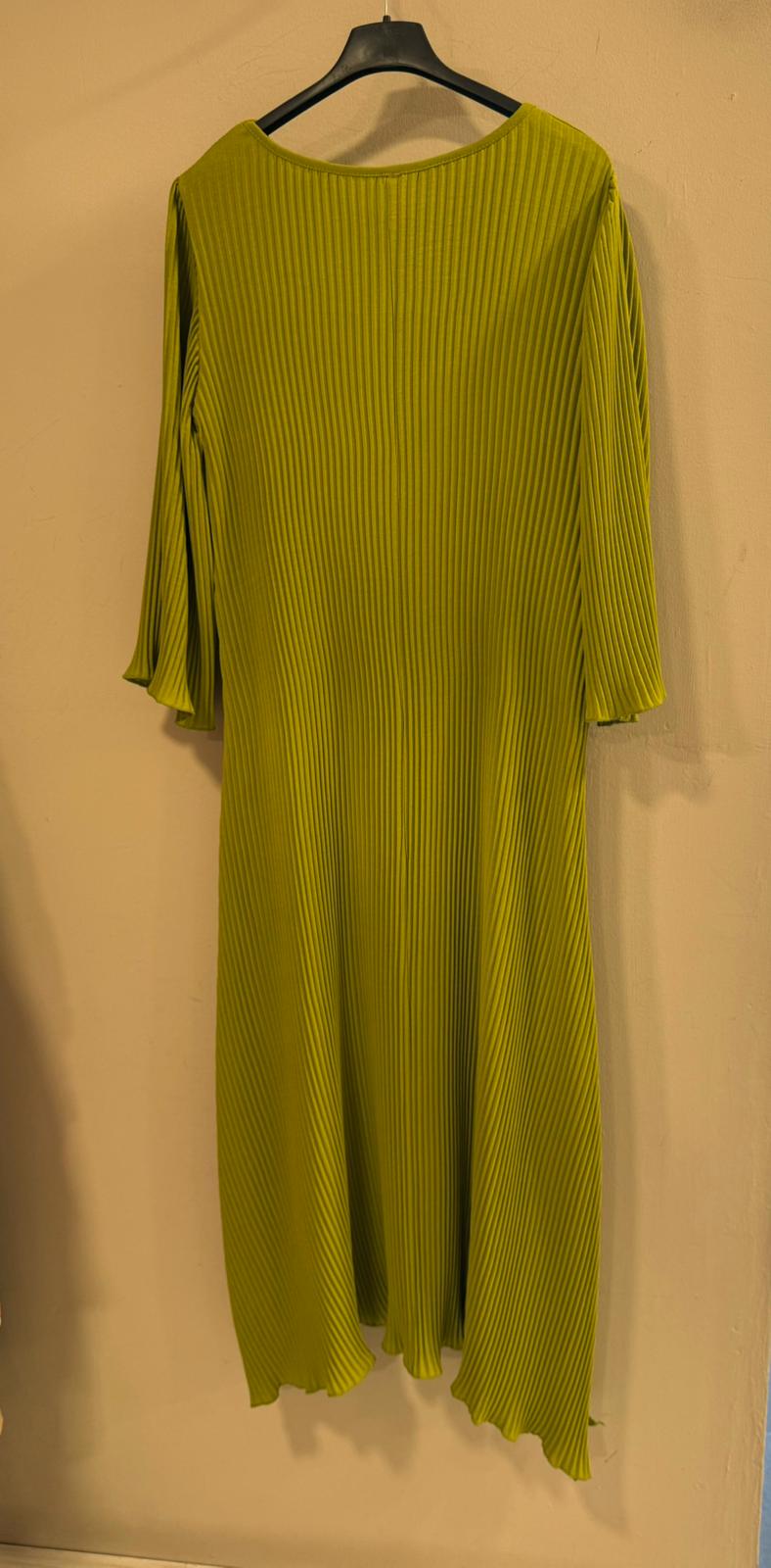 Vestido Plisado Largo