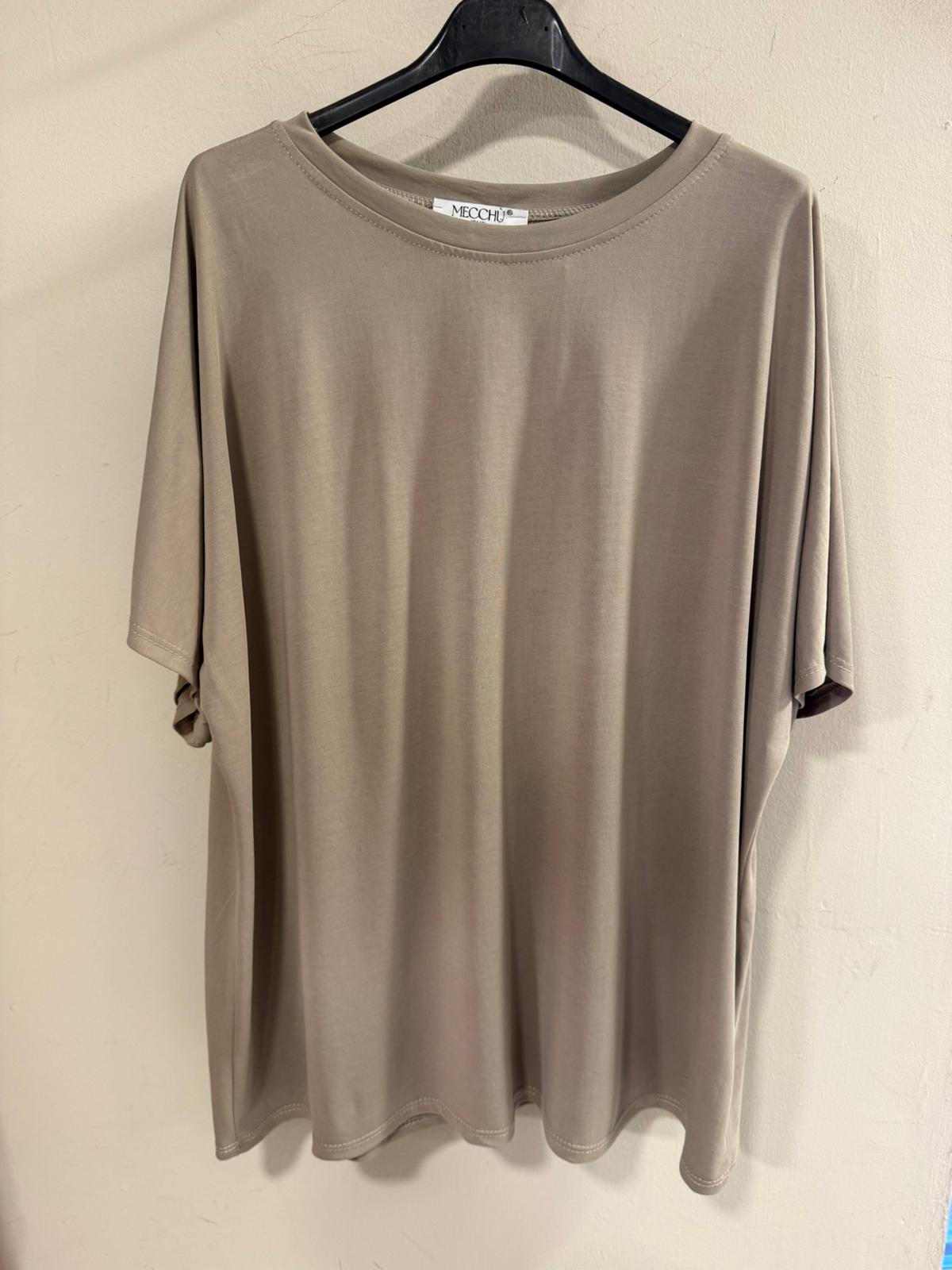 Conjunto Camiseta Oversize y Pantalón pinzas