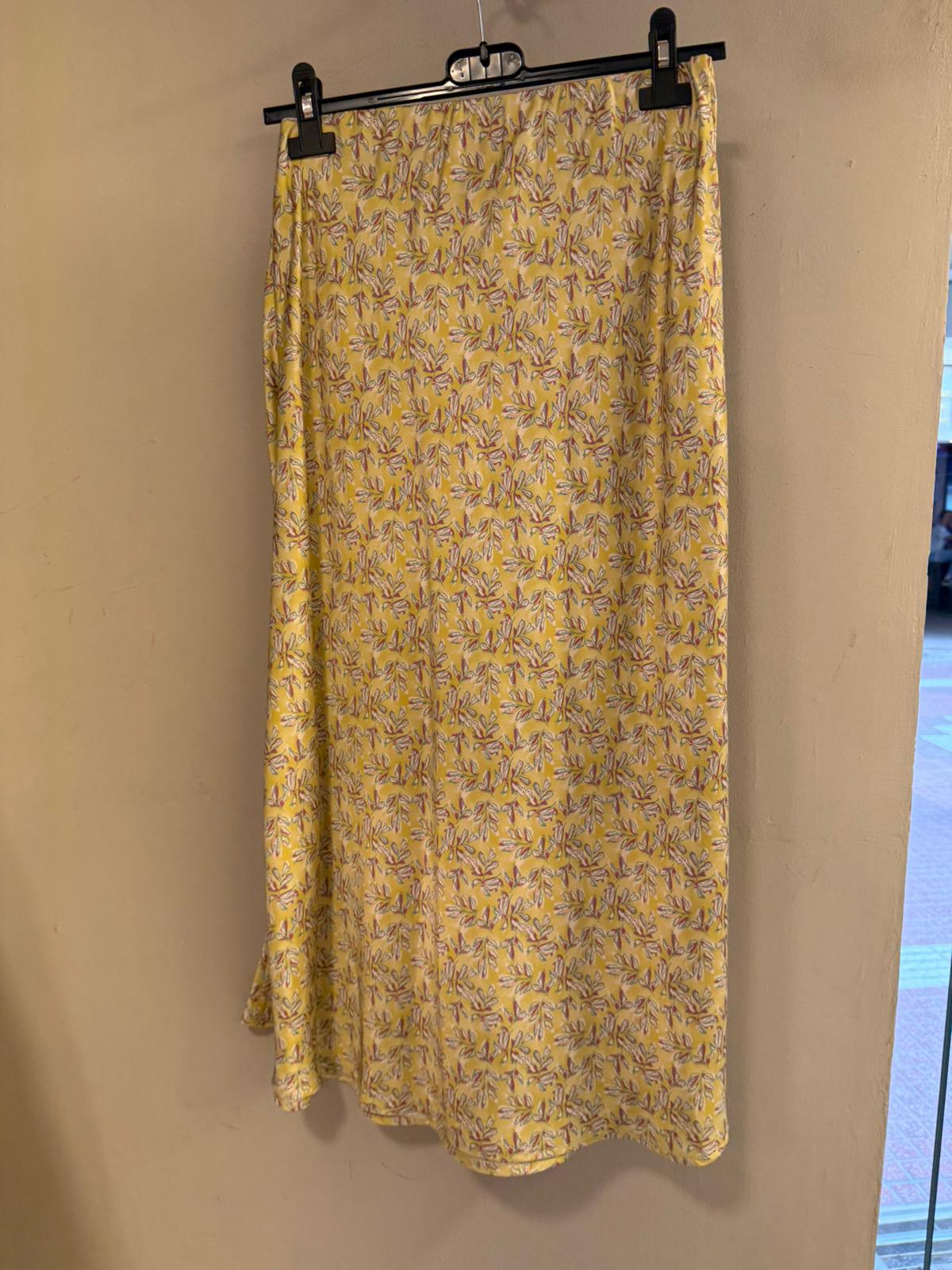 Falda Midi Estampado Hojas Satinada