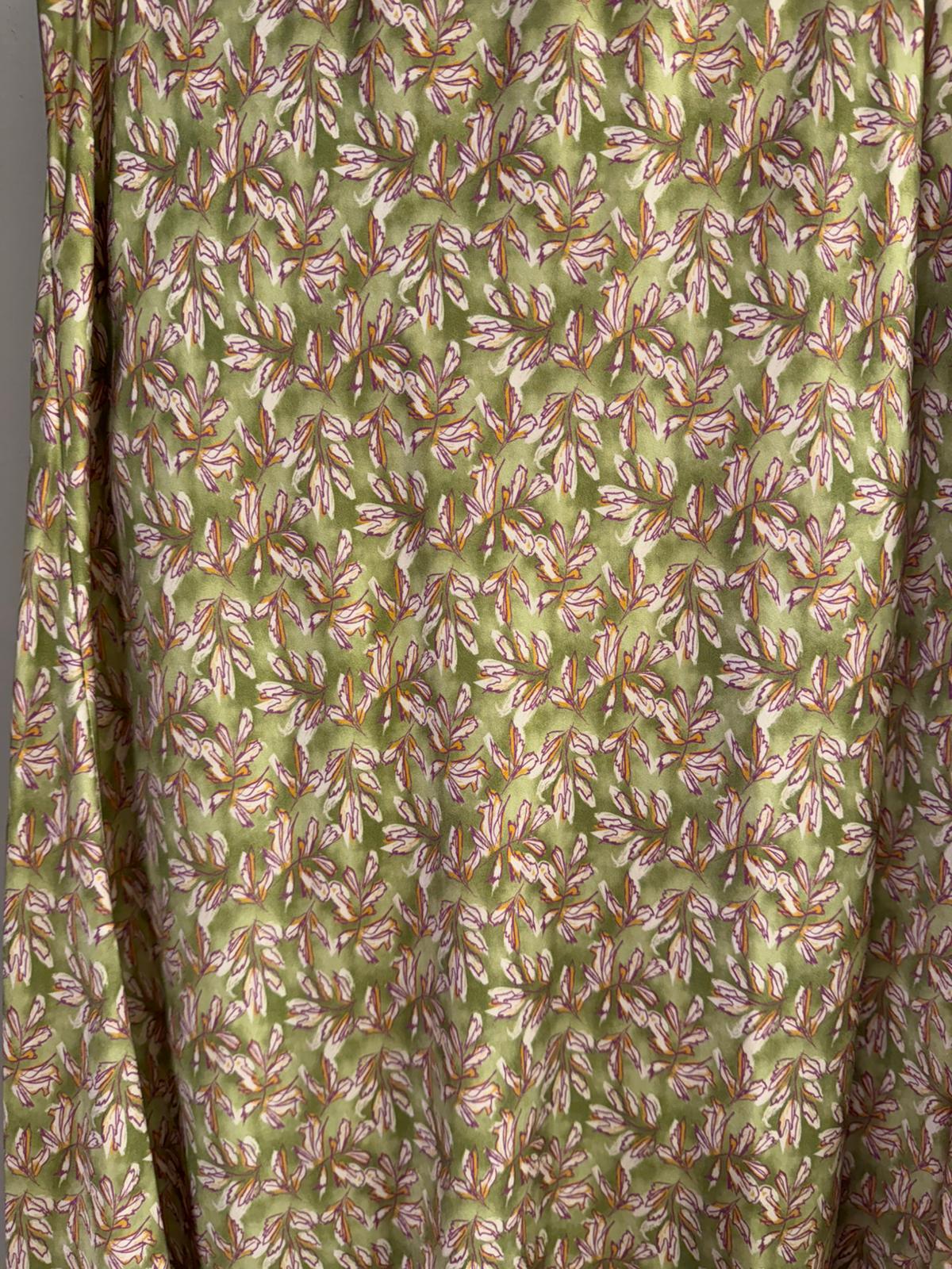 Falda Midi Estampado Hojas Satinada