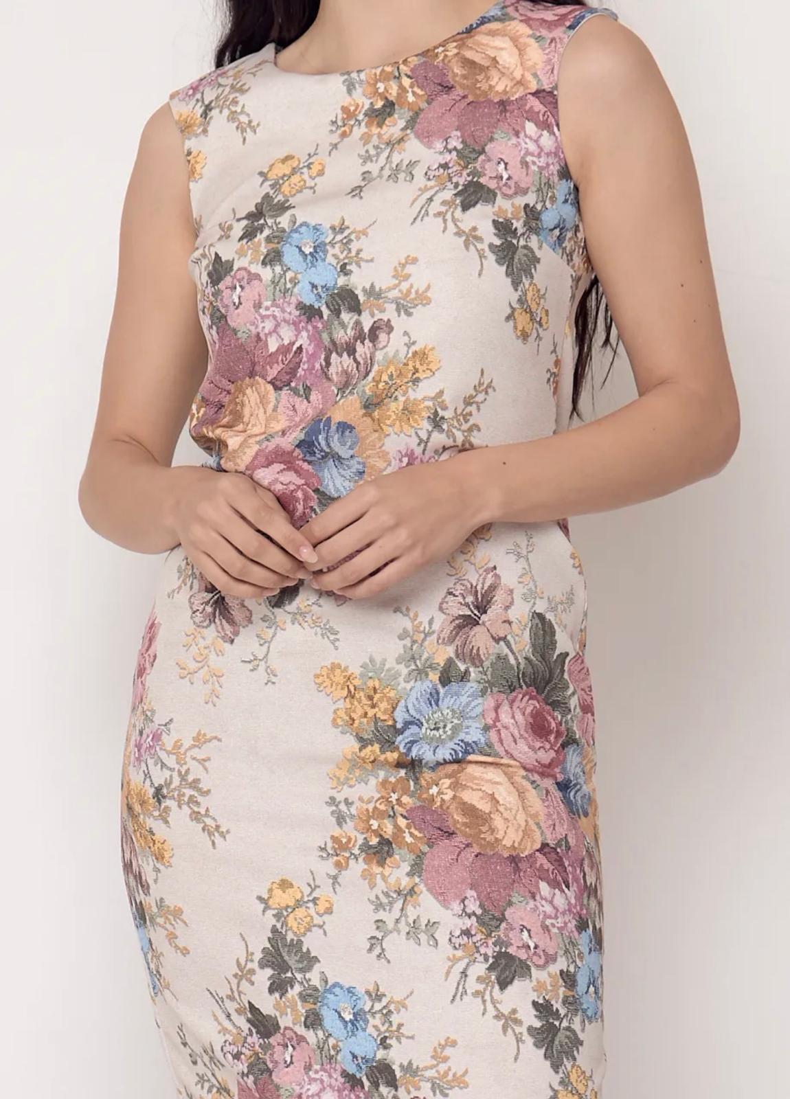 Vestido Midi Jacquard Floral – Estampado Bouquet Vintage