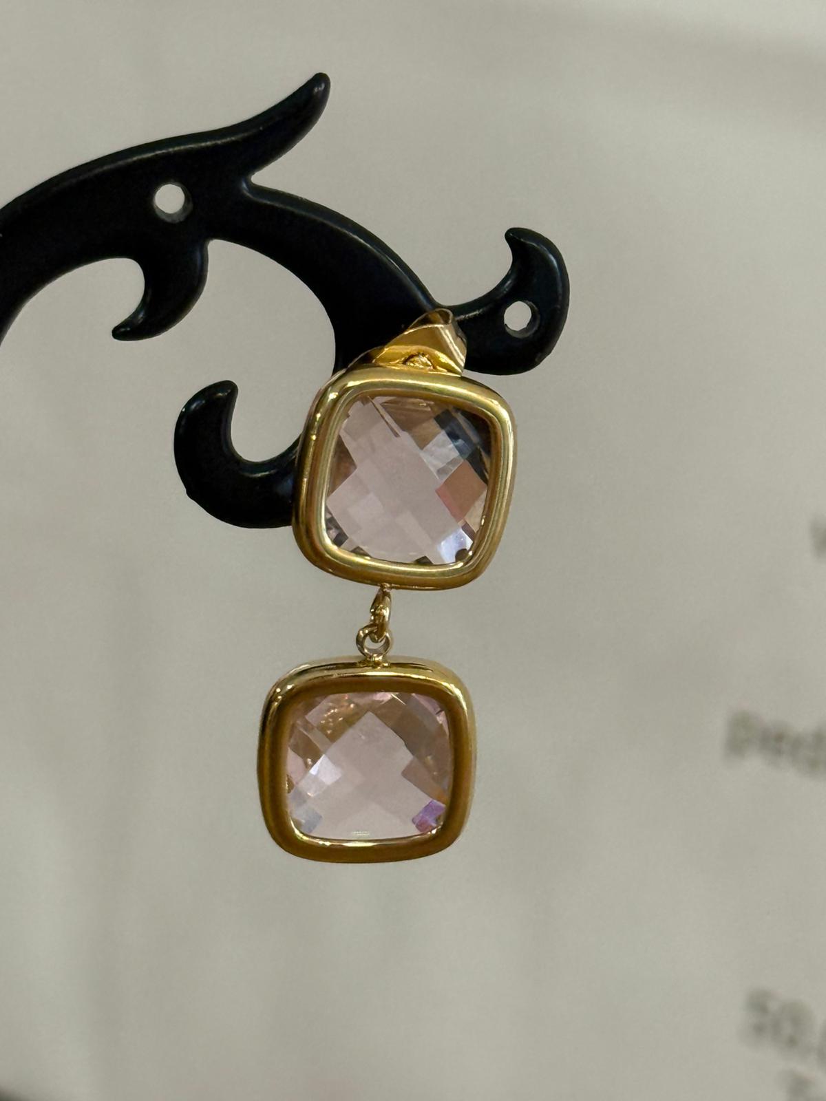 Pendientes Dobles Piedra Cuadrada Facetada con Montura Dorada