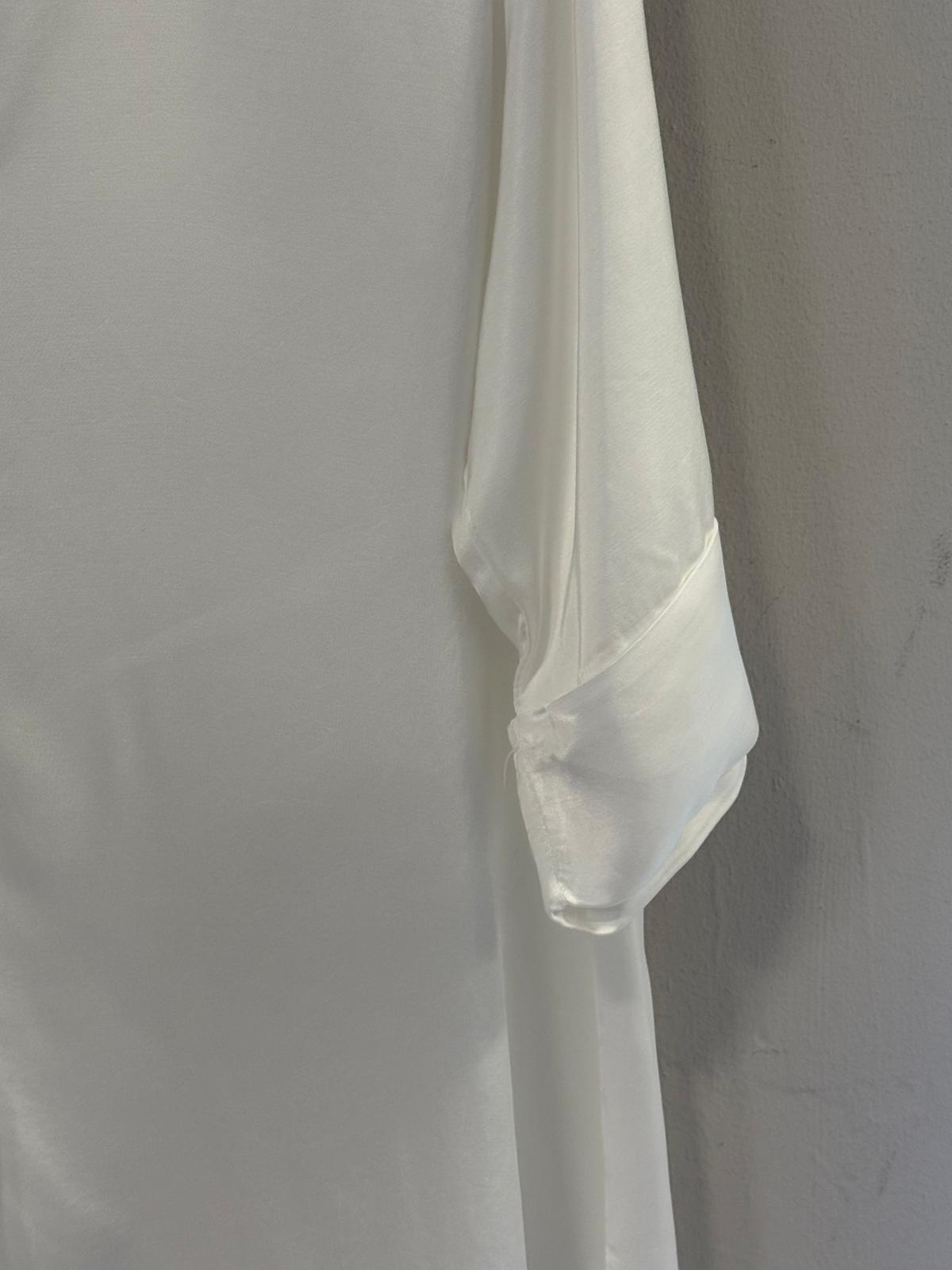 Camisa satinada cuello mao