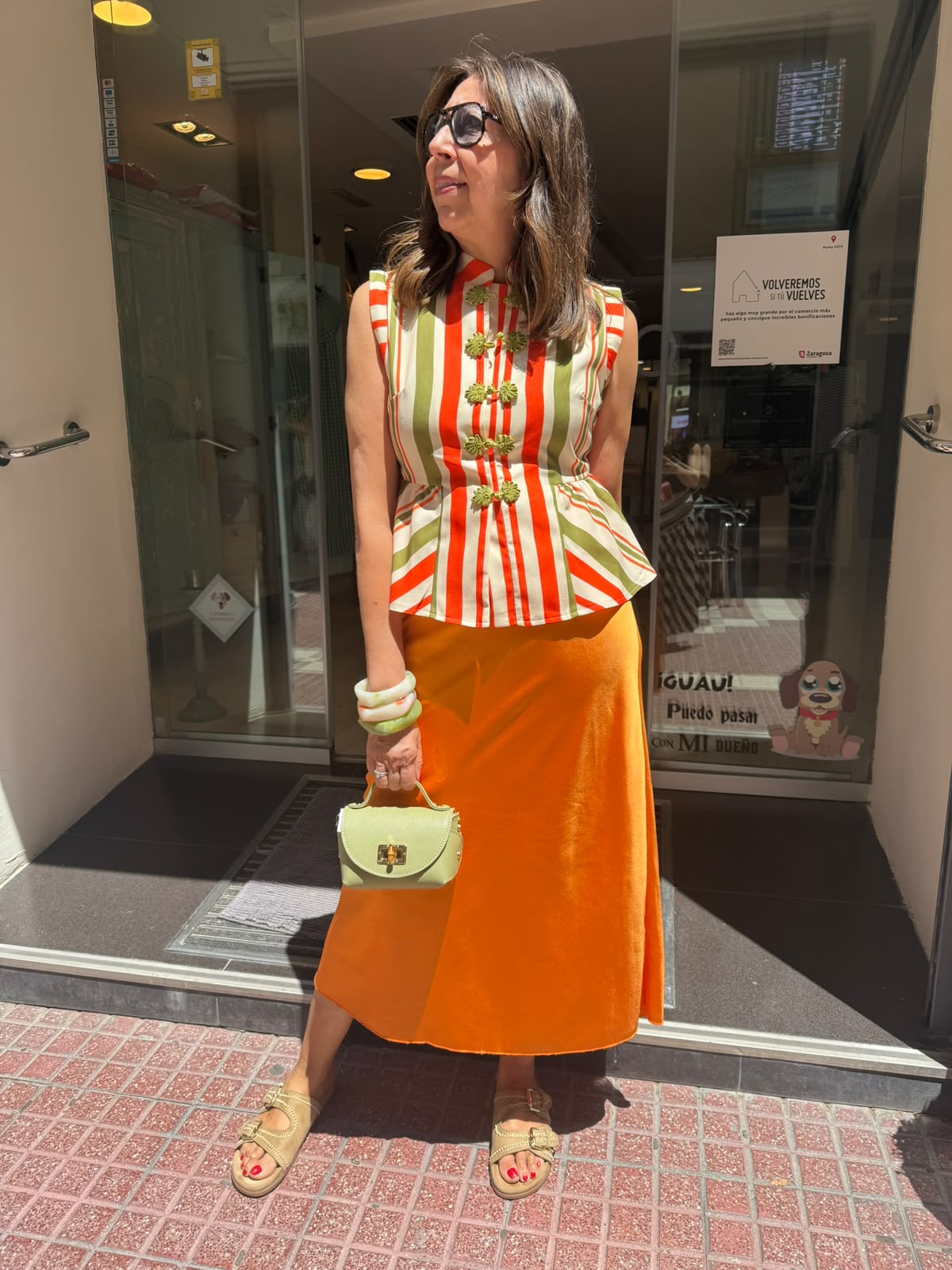 Chaleco rayas naranjas/verdes acabado peplum