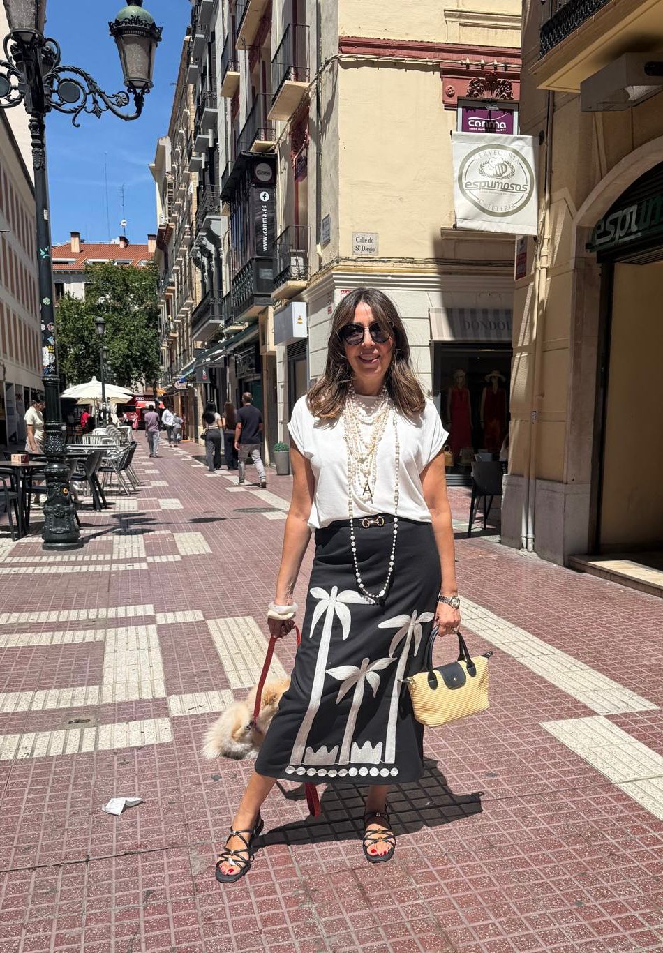Falda Midi con Bordado de Palmeras