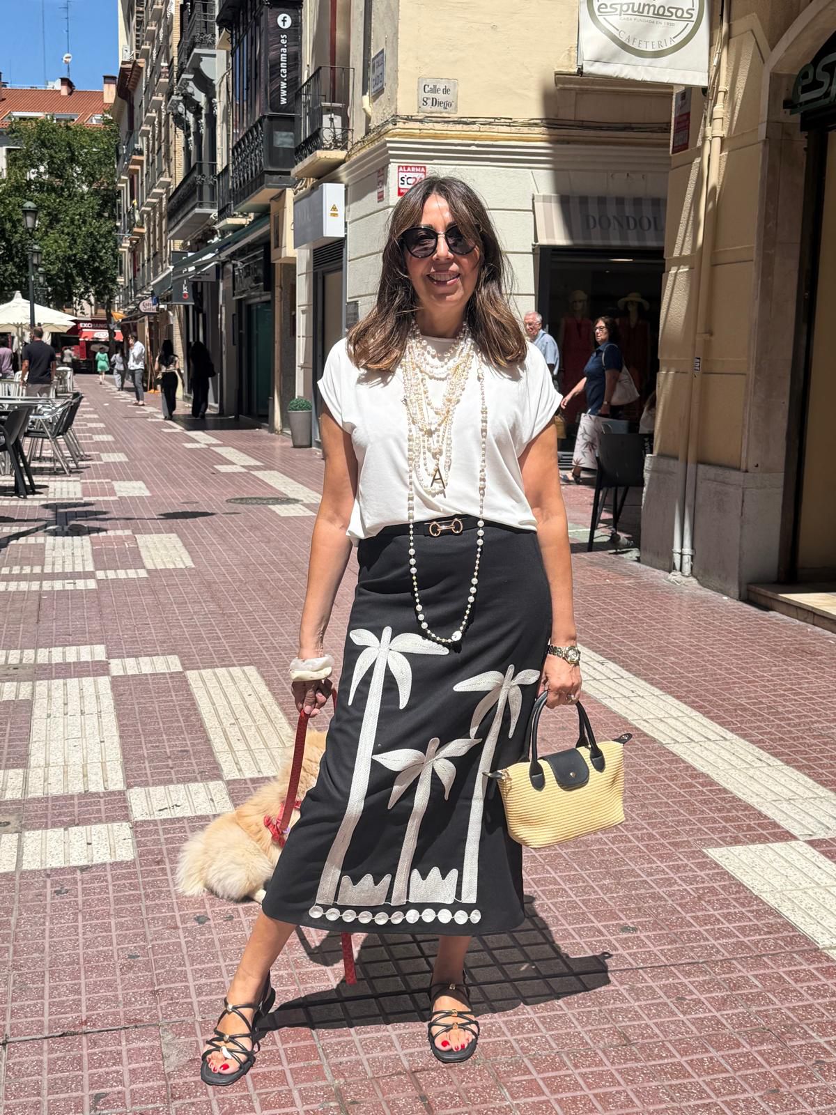 Falda Midi con Bordado de Palmeras